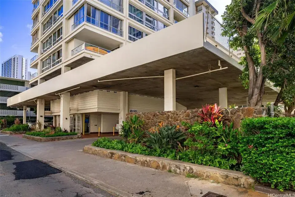 Exterior view of Waikiki Townhouse